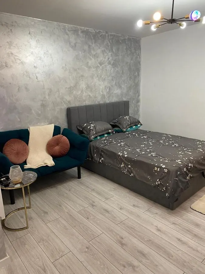 Sofi Studio Central Bucharest 0*,